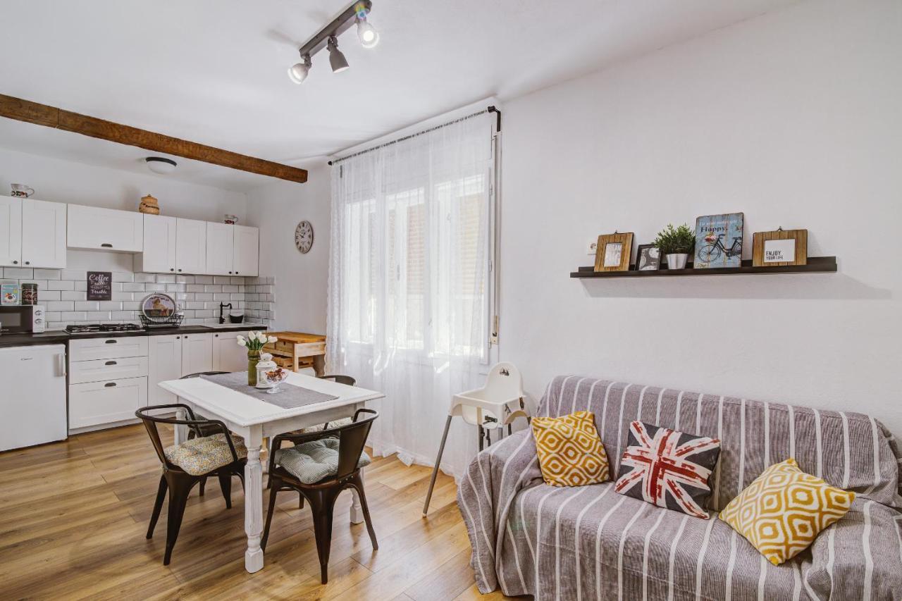 Vacation Home Korina Senj  Exterior foto